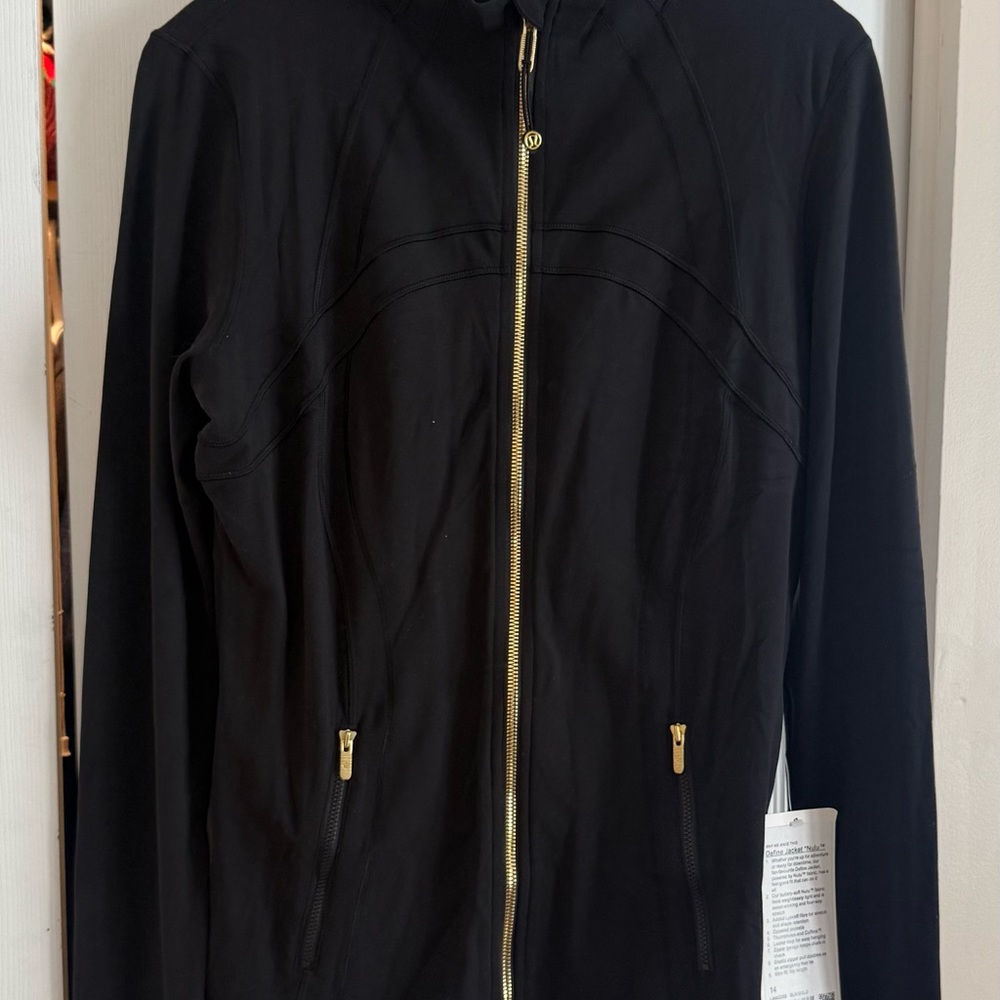 Define Jacket *Nulu Jacket Black/Gold